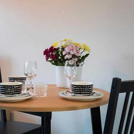 Vasko Luxurious Suites, Mustikka Apartamento *