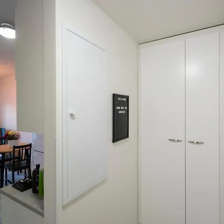 Vasko Luxurious Suites, Mustikka Apartamento *